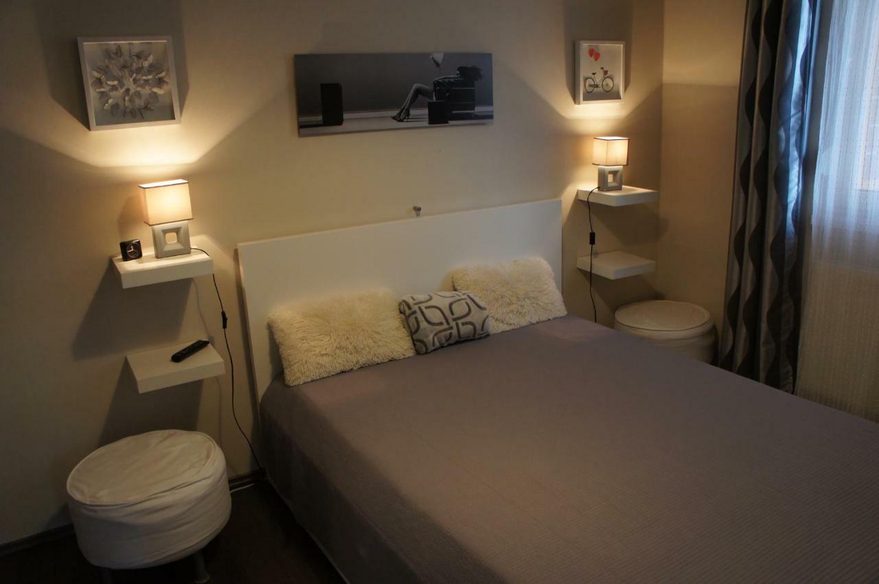 Viktoria Apartmanok Шиофок Экстерьер фото